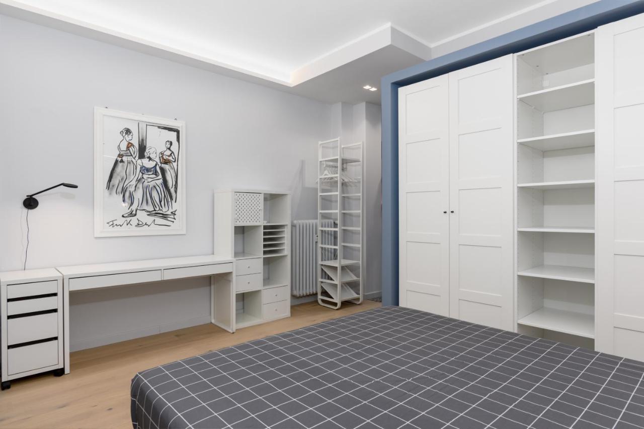 Centro Torino Elegante E Moderno Bilocale Apartment Bagian luar foto